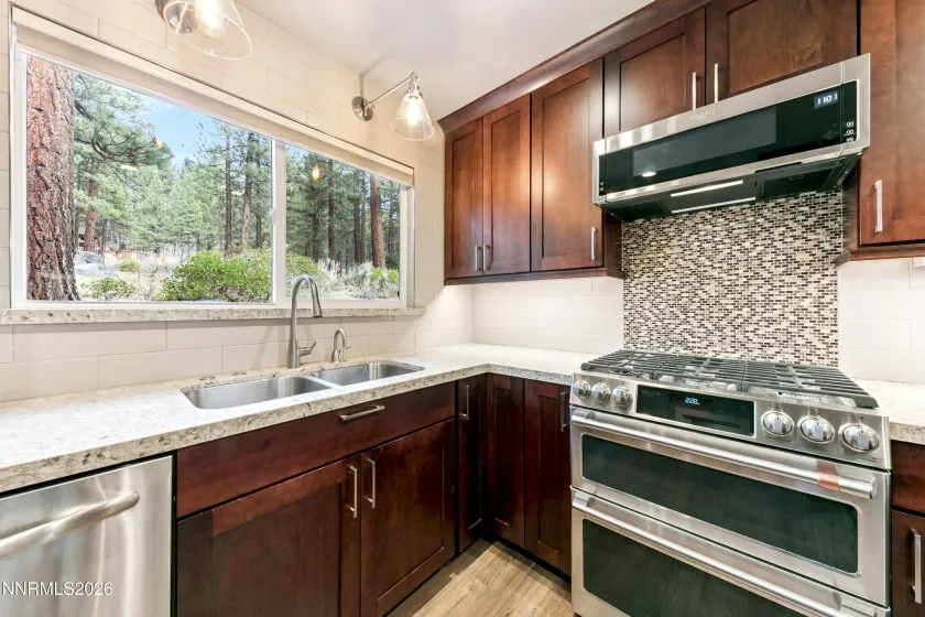 450 Mcfaul, Zephyr Cove, Nevada 89448, 2 Bedrooms Bedrooms, ,3 BathroomsBathrooms,Residential,Residential,Mcfaul,0,260013379
