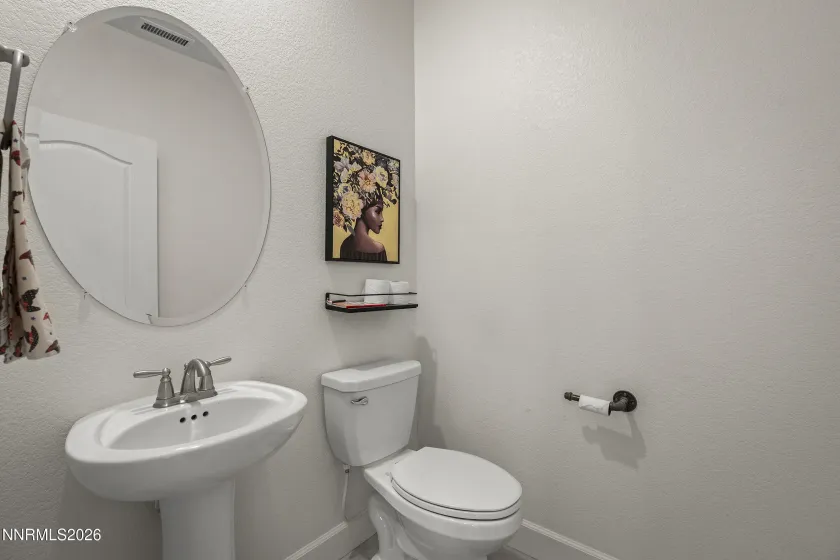 2149 Neuer, Sparks, Nevada 89436, 3 Bedrooms Bedrooms, ,3 BathroomsBathrooms,Residential,Residential,Neuer,0,260013381
