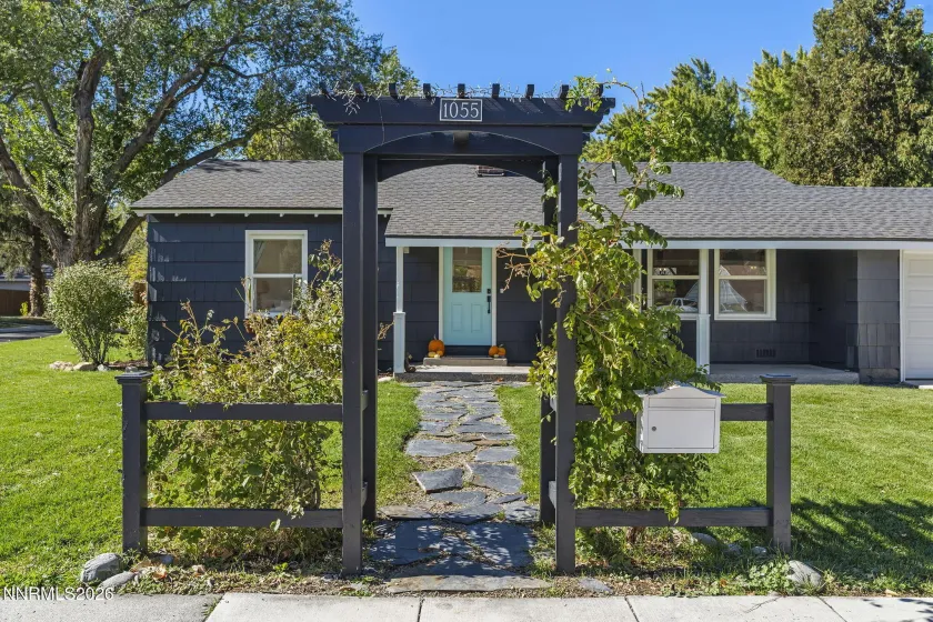 1055 Primrose, Reno, Nevada 89509, 2 Bedrooms Bedrooms, ,1 BathroomBathrooms,Residential,Residential,Primrose,0,260013385