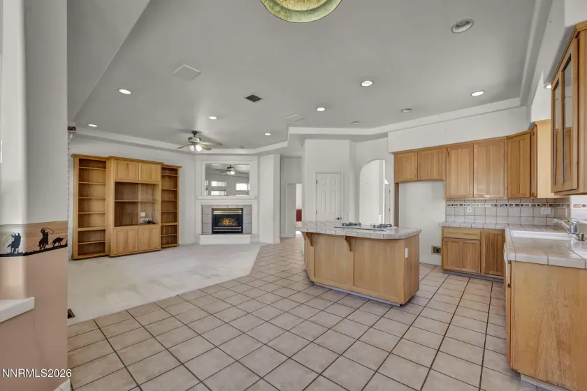 1172 Country Club, Minden, Nevada 89423, 3 Bedrooms Bedrooms, ,3 BathroomsBathrooms,Residential,Residential,Country Club,0,260013389