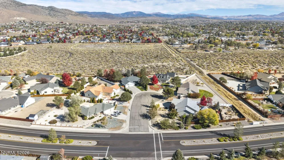 1172 Country Club, Minden, Nevada 89423, 3 Bedrooms Bedrooms, ,3 BathroomsBathrooms,Residential,Residential,Country Club,0,260013389