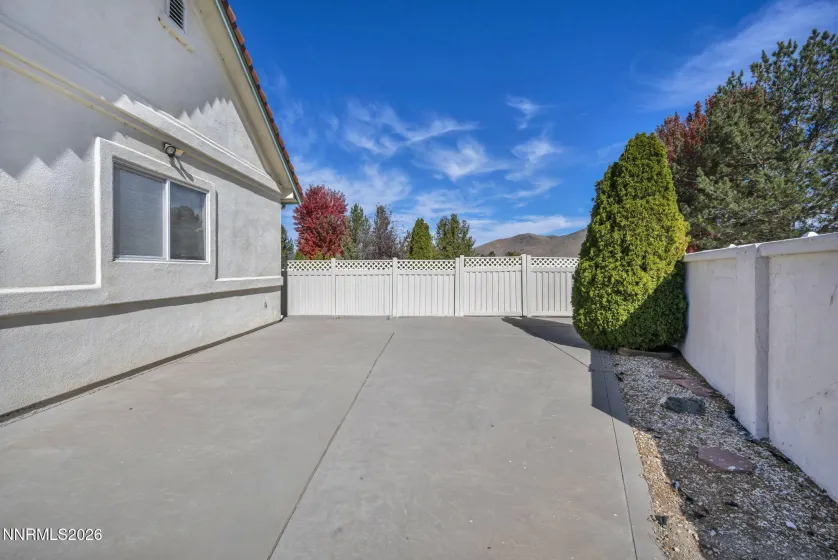 1172 Country Club, Minden, Nevada 89423, 3 Bedrooms Bedrooms, ,3 BathroomsBathrooms,Residential,Residential,Country Club,0,260013389