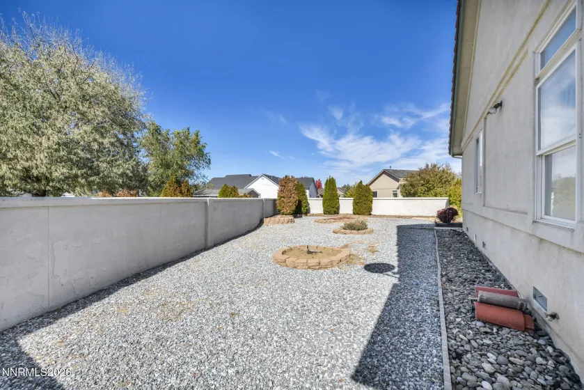 1172 Country Club, Minden, Nevada 89423, 3 Bedrooms Bedrooms, ,3 BathroomsBathrooms,Residential,Residential,Country Club,0,260013389