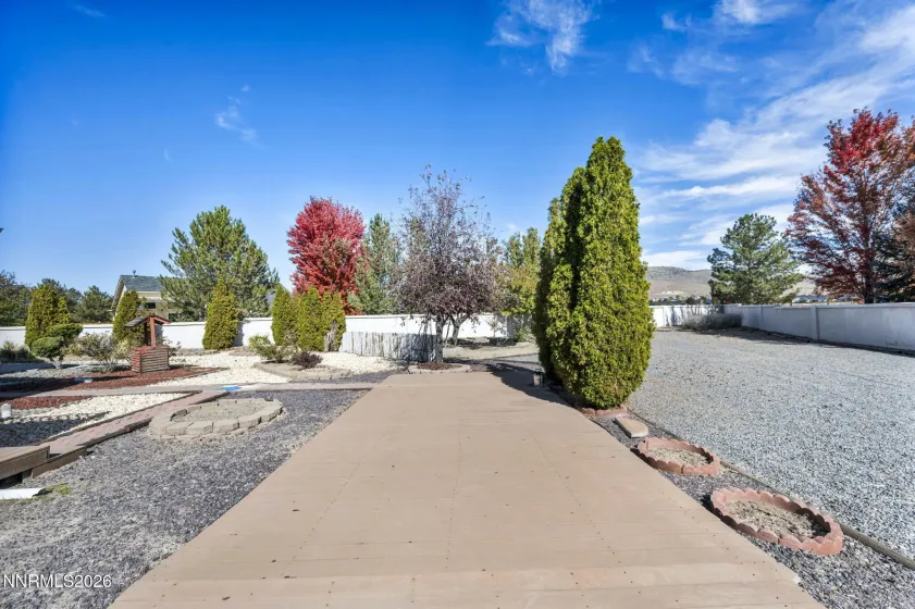 1172 Country Club, Minden, Nevada 89423, 3 Bedrooms Bedrooms, ,3 BathroomsBathrooms,Residential,Residential,Country Club,0,260013389