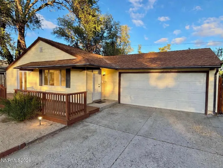 2740 11th, Sparks, Nevada 89431, 4 Bedrooms Bedrooms, ,2 BathroomsBathrooms,Residential,Residential,11th,0,260013391