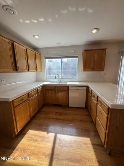 7890 Monterey Shores, Reno, Nevada 89506, 4 Bedrooms Bedrooms, ,3 BathroomsBathrooms,Residential,Residential,Monterey Shores,0,260013392