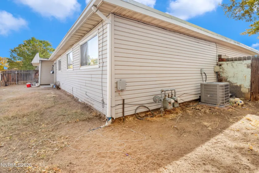 1545 Gault, Sparks, Nevada 89431, 3 Bedrooms Bedrooms, ,2 BathroomsBathrooms,Residential,Residential,Gault,0,260013393