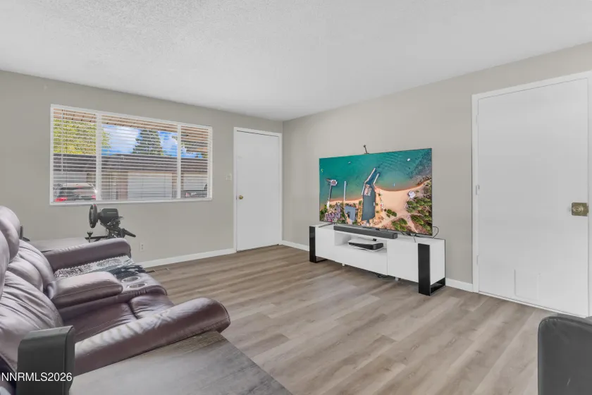 1545 Gault, Sparks, Nevada 89431, 3 Bedrooms Bedrooms, ,2 BathroomsBathrooms,Residential,Residential,Gault,0,260013393