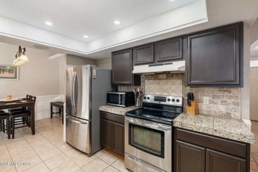194 White Rose, Sparks, Nevada 89441, 3 Bedrooms Bedrooms, ,2 BathroomsBathrooms,Residential,Residential,White Rose,0,260013395