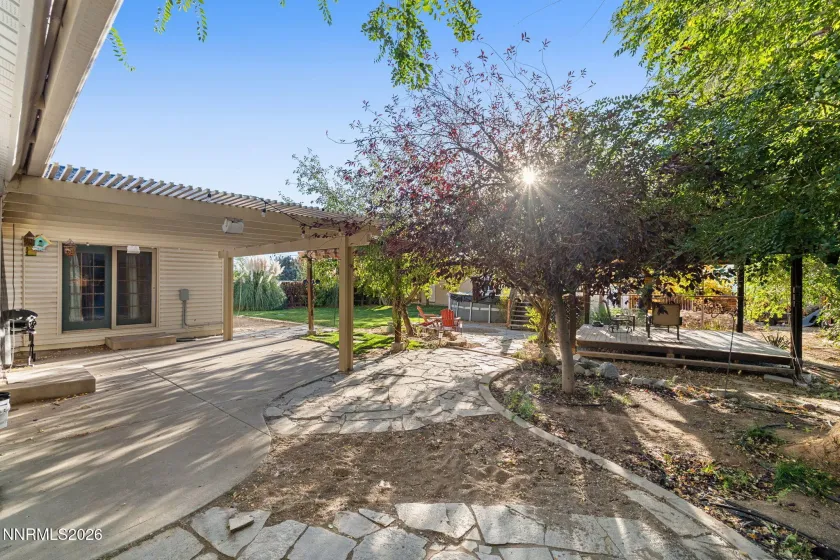 194 White Rose, Sparks, Nevada 89441, 3 Bedrooms Bedrooms, ,2 BathroomsBathrooms,Residential,Residential,White Rose,0,260013395