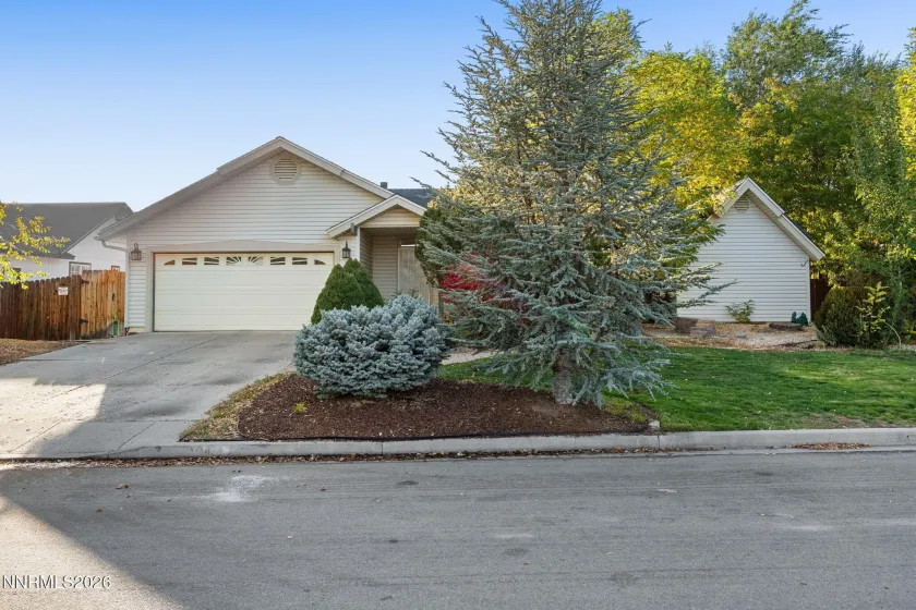 194 White Rose, Sparks, Nevada 89441, 3 Bedrooms Bedrooms, ,2 BathroomsBathrooms,Residential,Residential,White Rose,0,260013395