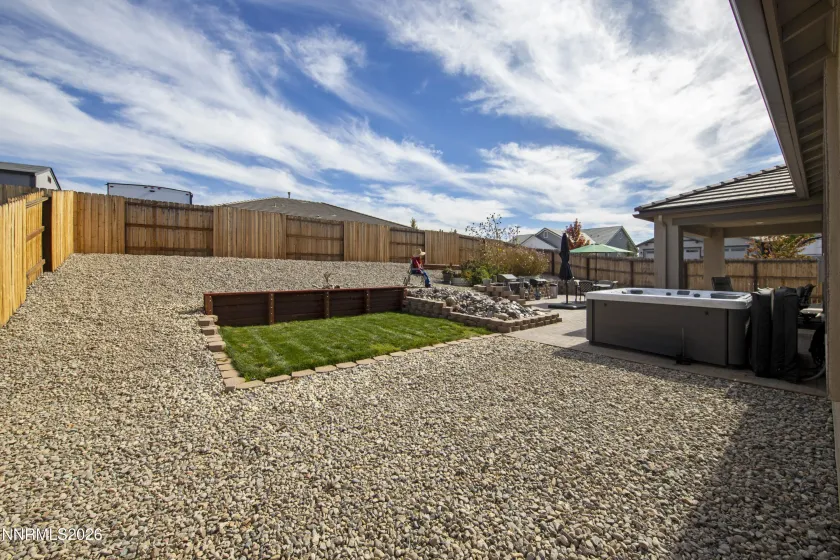 2300 Hickory, Sparks, Nevada 89441, 4 Bedrooms Bedrooms, ,2 BathroomsBathrooms,Residential,Residential,Hickory,0,260013398
