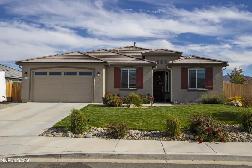 2300 Hickory, Sparks, Nevada 89441, 4 Bedrooms Bedrooms, ,2 BathroomsBathrooms,Residential,Residential,Hickory,0,260013398