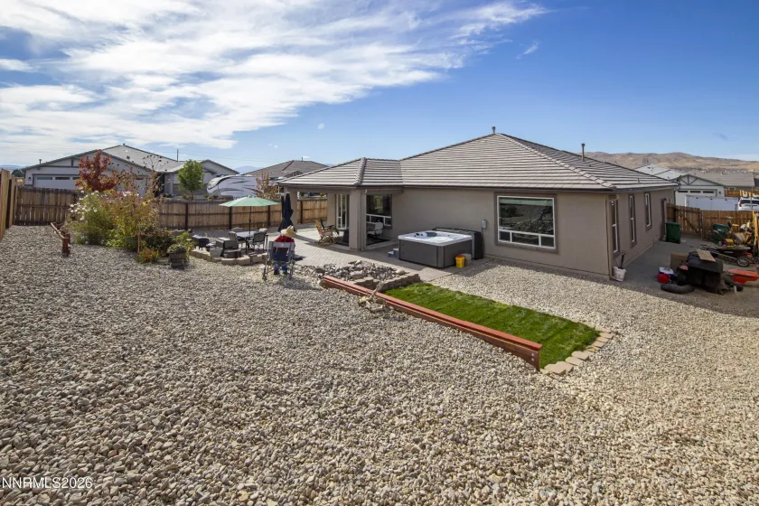2300 Hickory, Sparks, Nevada 89441, 4 Bedrooms Bedrooms, ,2 BathroomsBathrooms,Residential,Residential,Hickory,0,260013398