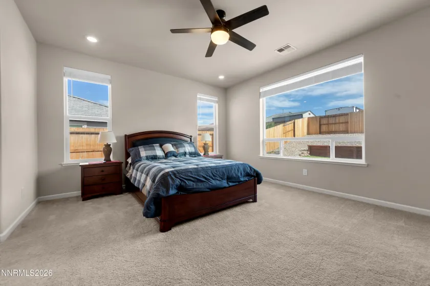 2300 Hickory, Sparks, Nevada 89441, 4 Bedrooms Bedrooms, ,2 BathroomsBathrooms,Residential,Residential,Hickory,0,260013398