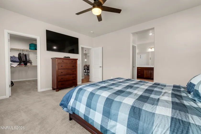 2300 Hickory, Sparks, Nevada 89441, 4 Bedrooms Bedrooms, ,2 BathroomsBathrooms,Residential,Residential,Hickory,0,260013398
