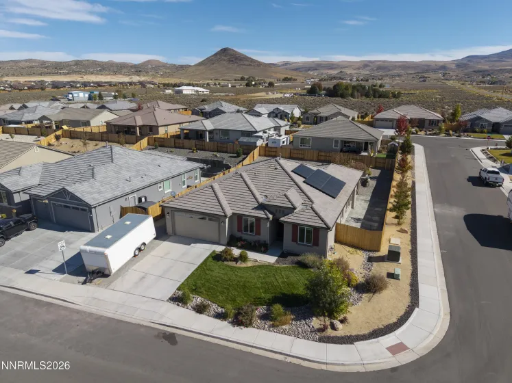2300 Hickory, Sparks, Nevada 89441, 4 Bedrooms Bedrooms, ,2 BathroomsBathrooms,Residential,Residential,Hickory,0,260013398