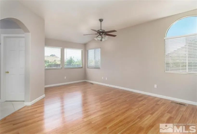 2385 Primio, Sparks, Nevada 89434, 4 Bedrooms Bedrooms, ,2 BathroomsBathrooms,Residential Lease,Manufactured,Primio,0,260013400