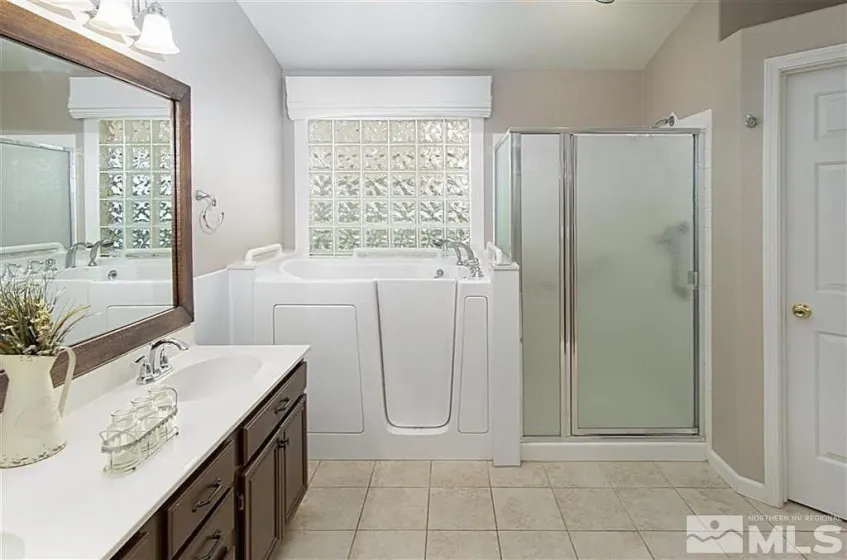 2385 Primio, Sparks, Nevada 89434, 4 Bedrooms Bedrooms, ,2 BathroomsBathrooms,Residential Lease,Manufactured,Primio,0,260013400