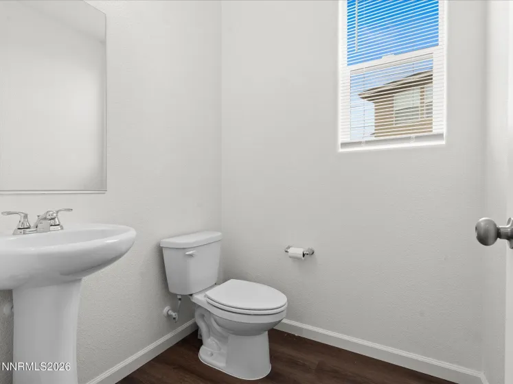 1435 Jett, Carson City, Nevada 89705, ,3 BathroomsBathrooms,Residential,Residential,Jett,0,260013402