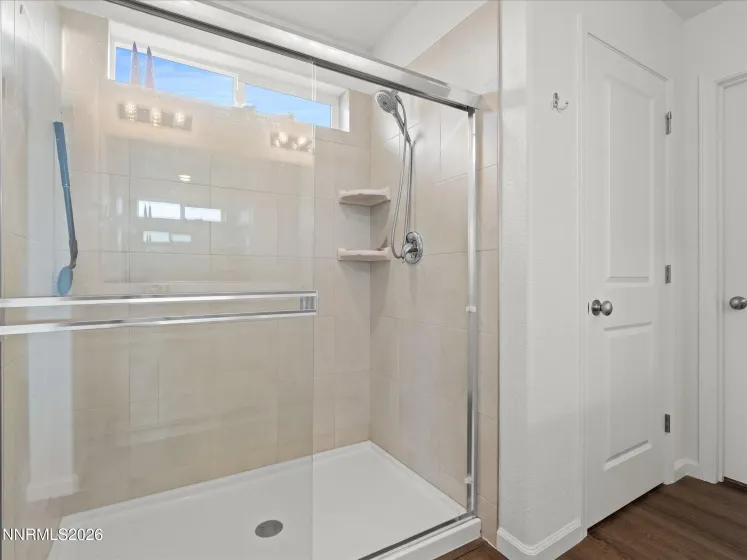 1435 Jett, Carson City, Nevada 89705, ,3 BathroomsBathrooms,Residential,Residential,Jett,0,260013402