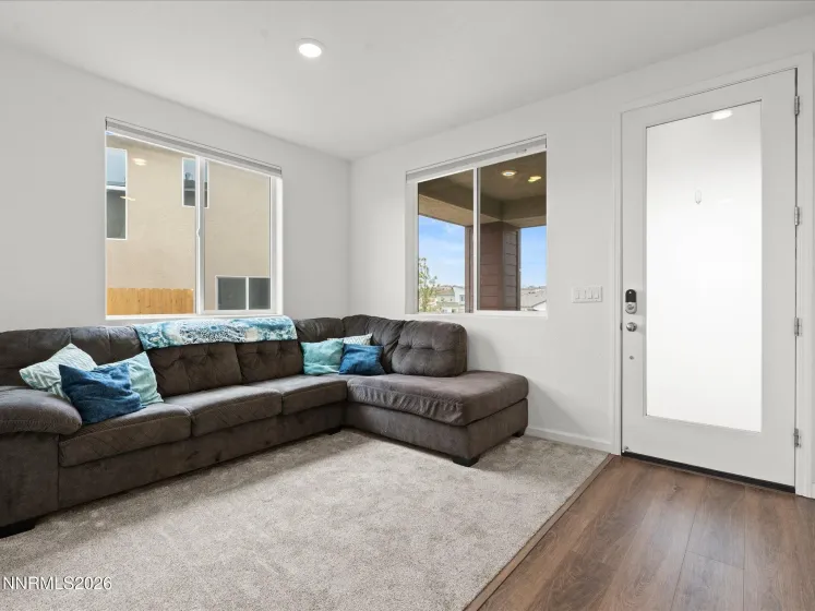1435 Jett, Carson City, Nevada 89705, ,3 BathroomsBathrooms,Residential,Residential,Jett,0,260013402
