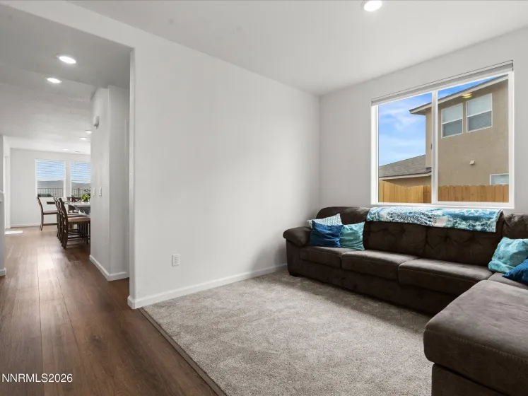 1435 Jett, Carson City, Nevada 89705, ,3 BathroomsBathrooms,Residential,Residential,Jett,0,260013402