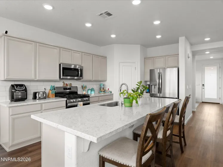 1435 Jett, Carson City, Nevada 89705, ,3 BathroomsBathrooms,Residential,Residential,Jett,0,260013402
