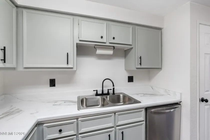13031 Mount Anderson, Reno, Nevada 89506, 2 Bedrooms Bedrooms, ,2 BathroomsBathrooms,Residential,Residential,Mount Anderson,0,260013410
