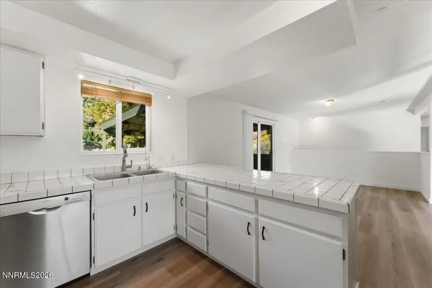 305 Steamboat, Reno, Nevada 89521, 3 Bedrooms Bedrooms, ,2 BathroomsBathrooms,Residential,Residential,Steamboat,0,260013414