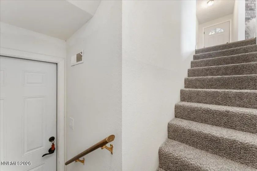 305 Steamboat, Reno, Nevada 89521, 3 Bedrooms Bedrooms, ,2 BathroomsBathrooms,Residential,Residential,Steamboat,0,260013414