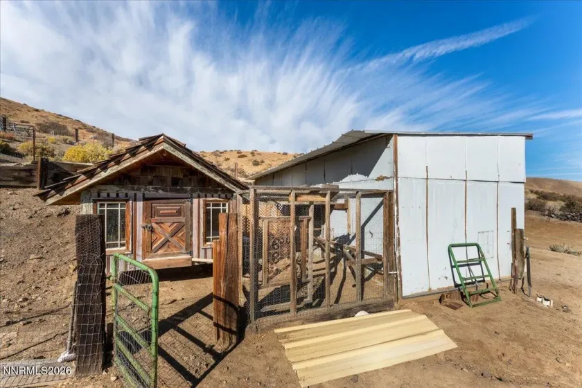 305 Steamboat, Reno, Nevada 89521, 3 Bedrooms Bedrooms, ,2 BathroomsBathrooms,Residential,Residential,Steamboat,0,260013414