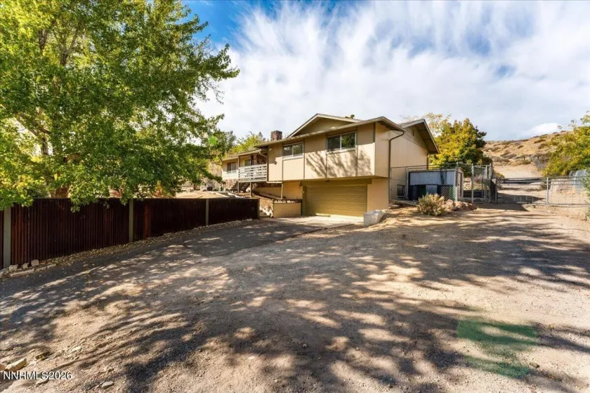 305 Steamboat, Reno, Nevada 89521, 3 Bedrooms Bedrooms, ,2 BathroomsBathrooms,Residential,Residential,Steamboat,0,260013414
