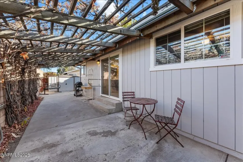 320 Gault, Sparks, Nevada 89431, 3 Bedrooms Bedrooms, ,2 BathroomsBathrooms,Residential,Residential,Gault,0,260013415