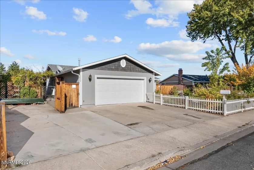 320 Gault, Sparks, Nevada 89431, 3 Bedrooms Bedrooms, ,2 BathroomsBathrooms,Residential,Residential,Gault,0,260013415