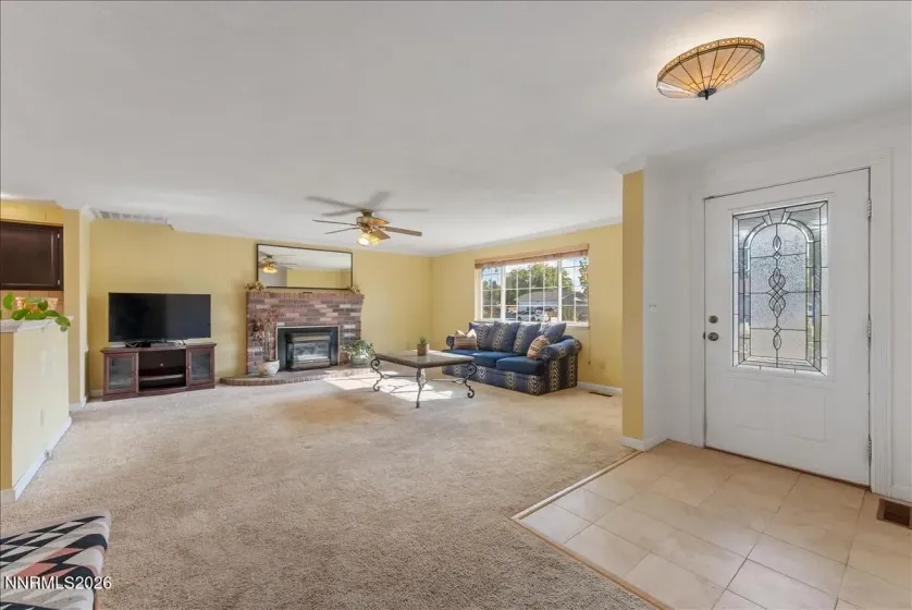 320 Gault, Sparks, Nevada 89431, 3 Bedrooms Bedrooms, ,2 BathroomsBathrooms,Residential,Residential,Gault,0,260013415