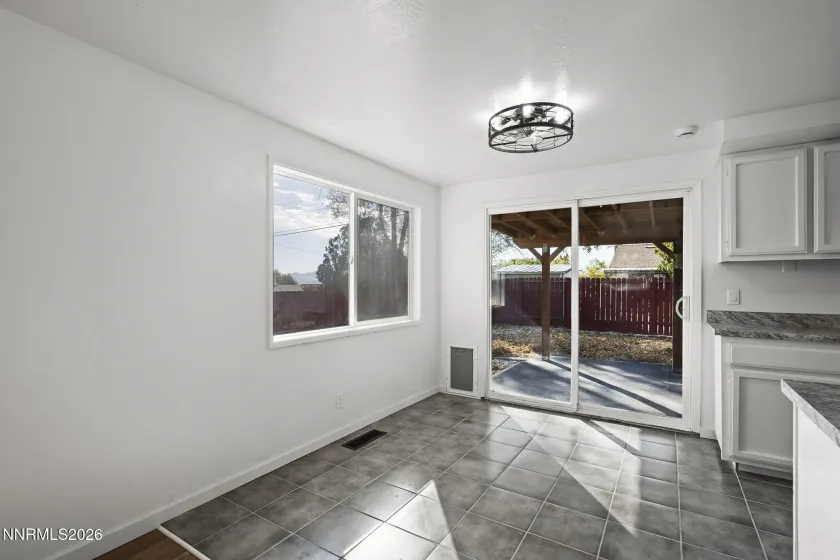 2260 7th, Reno, Nevada 89503, 3 Bedrooms Bedrooms, ,2 BathroomsBathrooms,Residential,Residential,7th,0,260013417