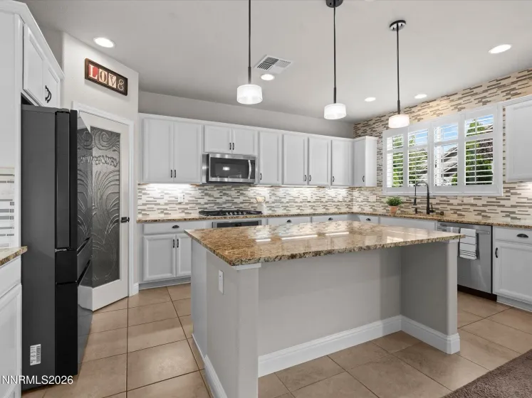 5986 Saddle Shop, Sparks, Nevada 89436, 3 Bedrooms Bedrooms, ,3 BathroomsBathrooms,Residential,Residential,Saddle Shop,0,260013429