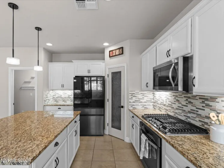 5986 Saddle Shop, Sparks, Nevada 89436, 3 Bedrooms Bedrooms, ,3 BathroomsBathrooms,Residential,Residential,Saddle Shop,0,260013429
