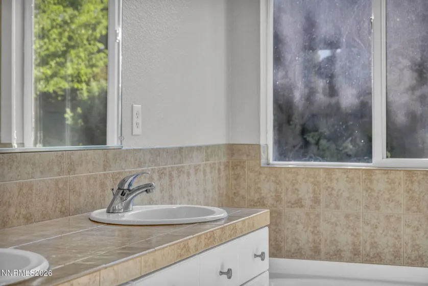 9785 Frankwood, Reno, Nevada 89521, 3 Bedrooms Bedrooms, ,2 BathroomsBathrooms,Residential,Residential,Frankwood,0,260013432