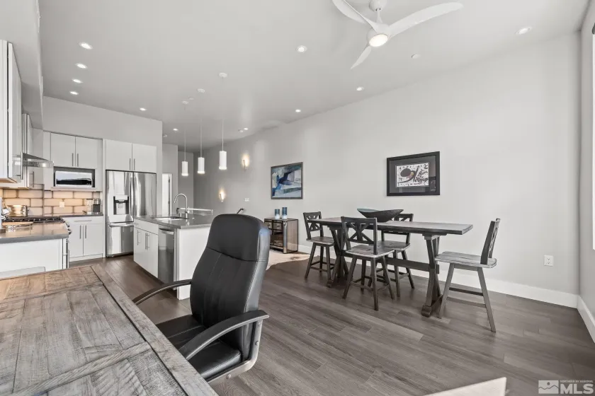 104 High, Reno, Nevada 89502, 1 Bedroom Bedrooms, ,2 BathroomsBathrooms,Residential Lease,Manufactured,High,0,260008651