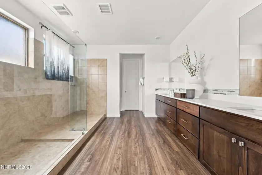 2926 Earthstone, Sparks, Nevada 89436, 4 Bedrooms Bedrooms, ,3 BathroomsBathrooms,Residential,Residential,Earthstone,0,260013451