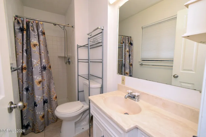 8700 Aquifer, Reno, Nevada 89506, 3 Bedrooms Bedrooms, ,2 BathroomsBathrooms,Residential,Residential,Aquifer,0,260013452