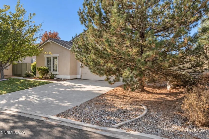 1270 Vista Alta, Reno, Nevada 89521, 3 Bedrooms Bedrooms, ,2 BathroomsBathrooms,Residential,Residential,Vista Alta,0,260013435