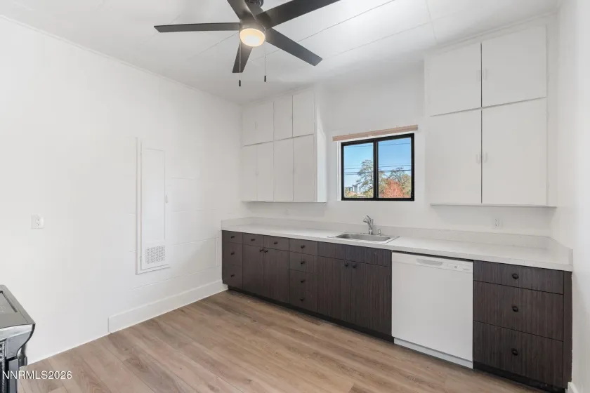 417 Wheeler, Reno, Nevada 89502, 3 Bedrooms Bedrooms, ,2 BathroomsBathrooms,Residential Income,Residential,Wheeler,0,260013436