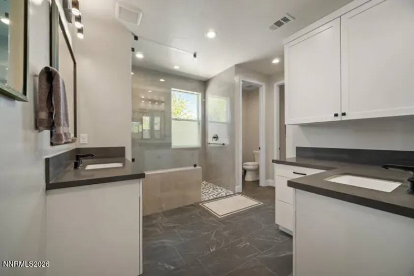 5501 Western Rider, Reno, Nevada 89511, 2 Bedrooms Bedrooms, ,3 BathroomsBathrooms,Residential Lease,Manufactured,Western Rider,0,260013437