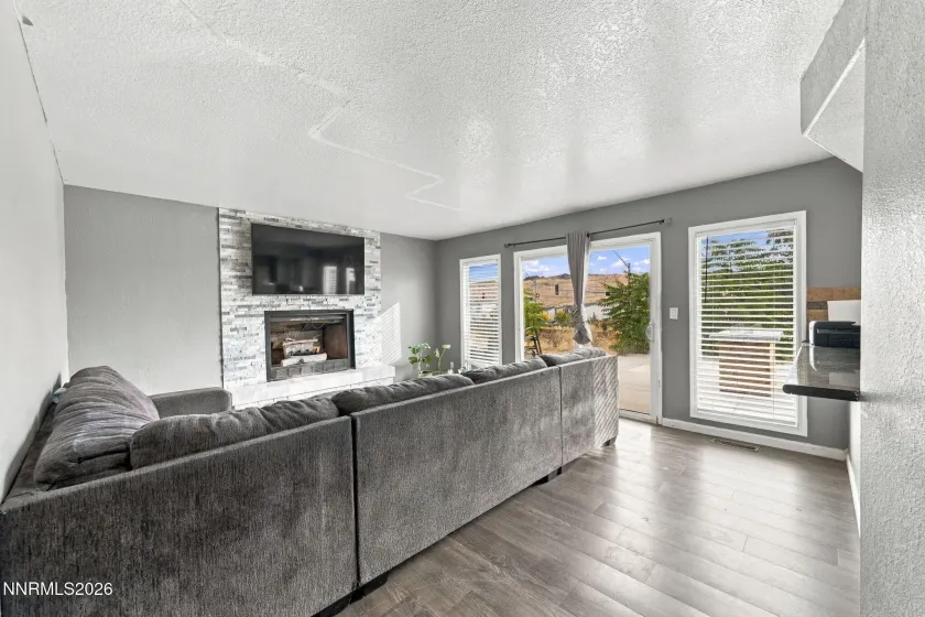 3835 Moorpark, Sun Valley, Nevada 89433, 3 Bedrooms Bedrooms, ,2 BathroomsBathrooms,Residential,Residential,Moorpark,0,260013438