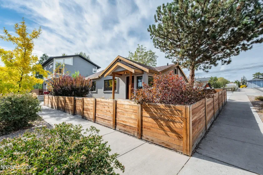 805 Forest, Reno, Nevada 89509, 3 Bedrooms Bedrooms, ,2 BathroomsBathrooms,Residential,Residential,Forest,0,260013439