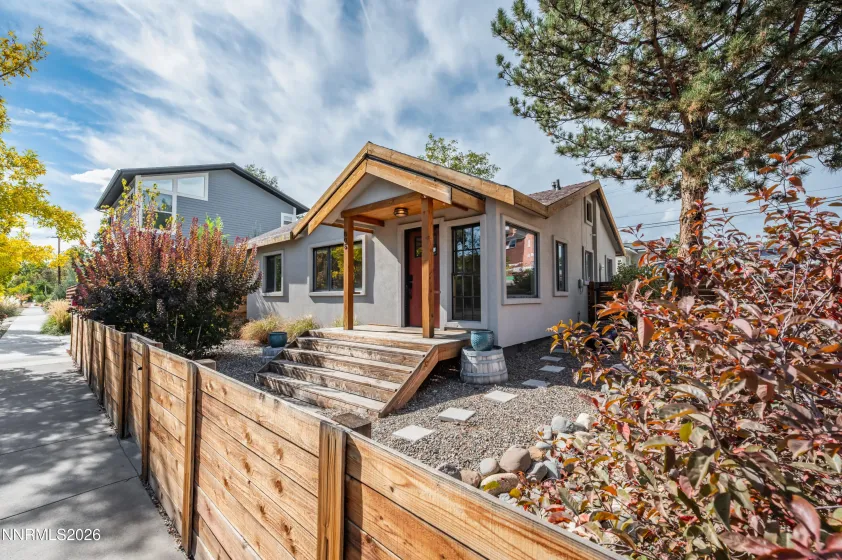 805 Forest, Reno, Nevada 89509, 3 Bedrooms Bedrooms, ,2 BathroomsBathrooms,Residential,Residential,Forest,0,260013439