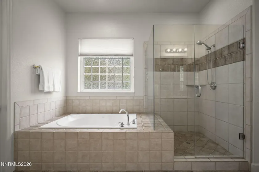6175 Axis, Sparks, Nevada 89436, 4 Bedrooms Bedrooms, ,3 BathroomsBathrooms,Residential,Residential,Axis,0,260013440